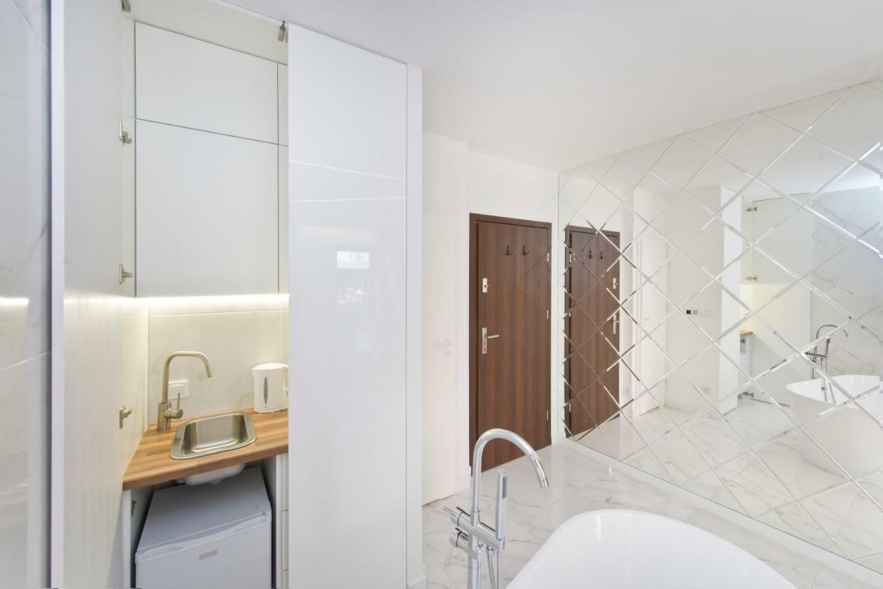 Yourapart Chmielna Park Exclusive Z Wanna Wolnostojaca Lub Jacuzzi Гданьск Экстерьер фото